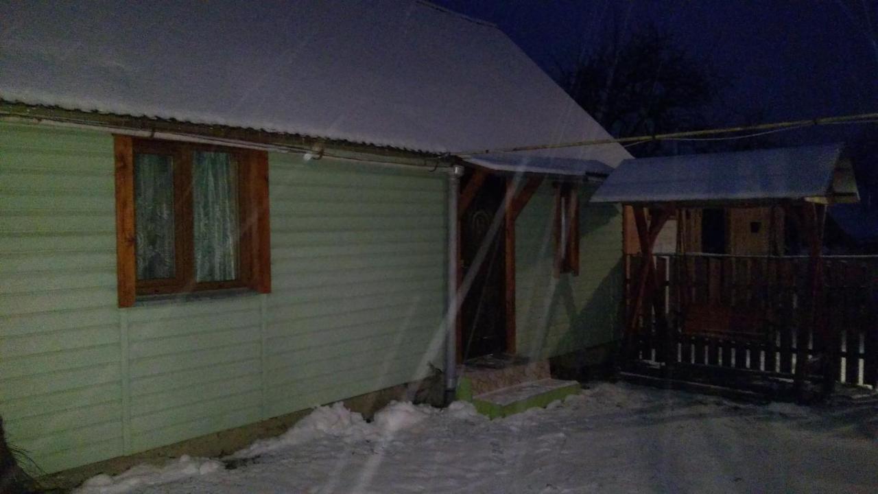 Ferienwohnung Базилік Люкс Jaremtsche Exterior foto