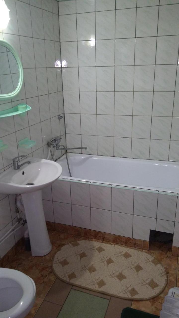 Ferienwohnung Базилік Люкс Jaremtsche Exterior foto